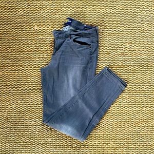 Lucky Brand|Charlie Skinny|10/30| Color Gray Wash